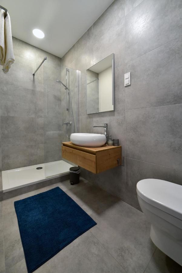 זאגרב Zrinski Premium Suites & Rooms מראה חיצוני תמונה